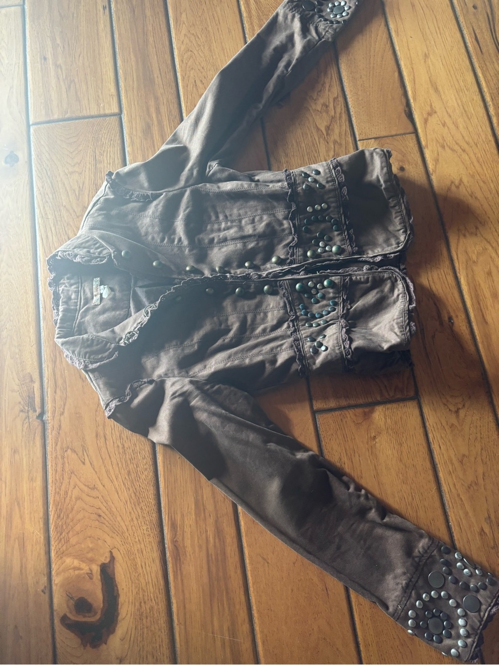Real leather Picasso jacket. Stud-Embellished Women's Brown Jacket